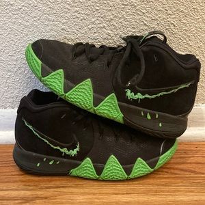Nike Kyrie 4 ‘Halloween’ GS Basketball Shoes Boys Size 4.5
